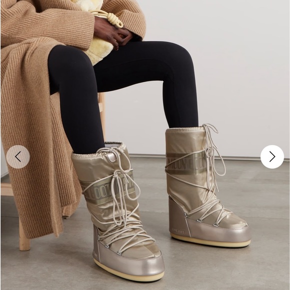 new Moon Boot Icon Glance Platinum Satin Boots - Picture 1 of 12